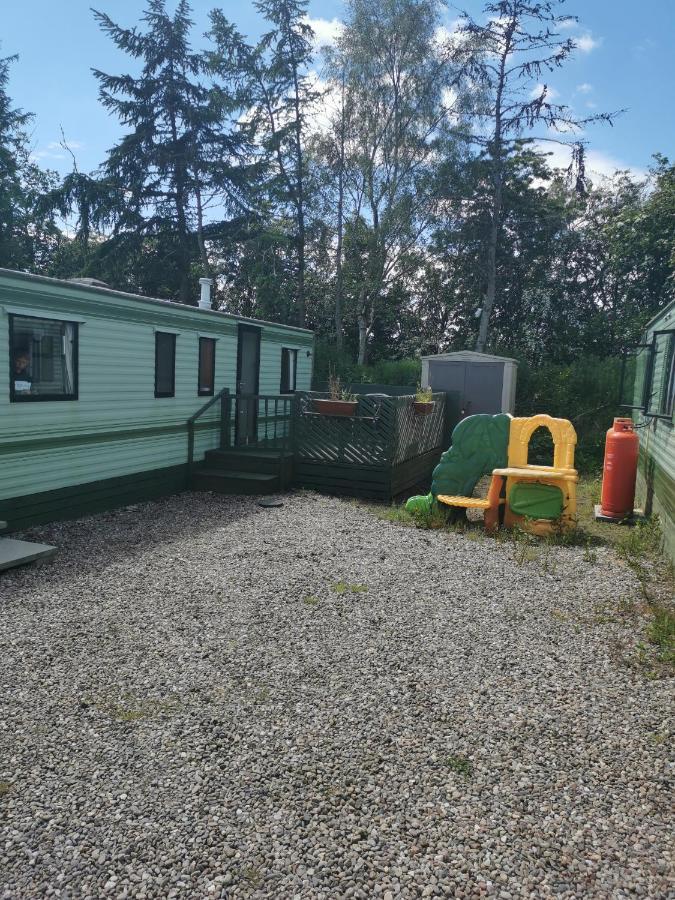 Lochlands Caravan Park X Villa Forfar Eksteriør billede