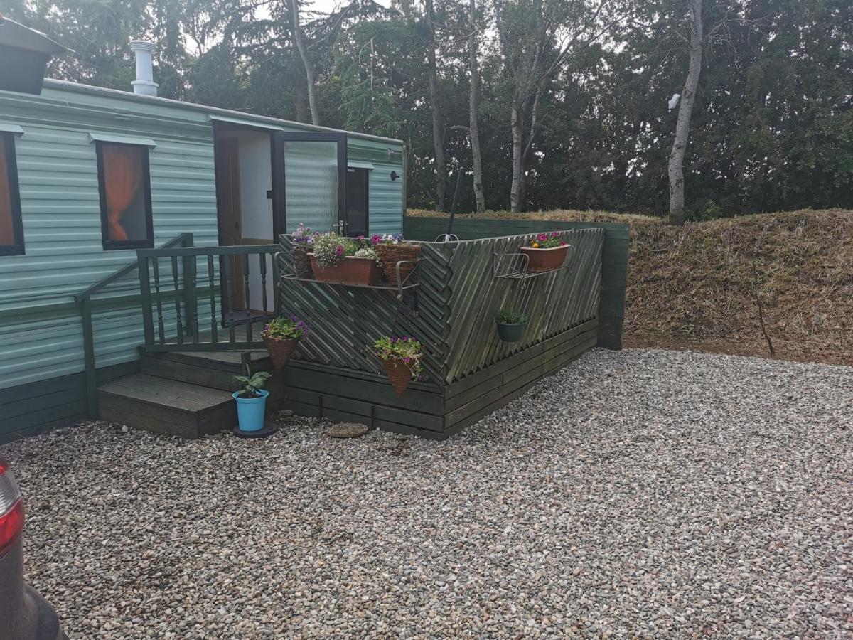 Lochlands Caravan Park X Villa Forfar Eksteriør billede