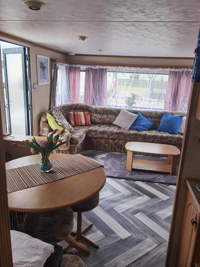 Lochlands Caravan Park X Villa Forfar Eksteriør billede